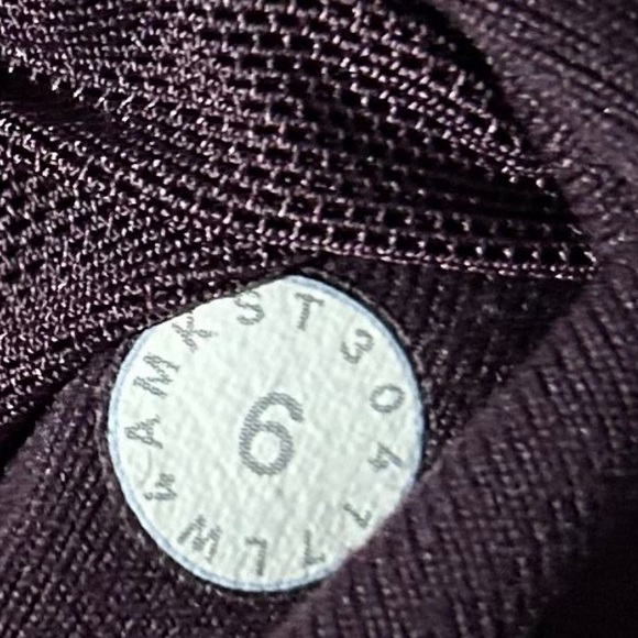Lululemon Define Jacket - Picture 5 of 5